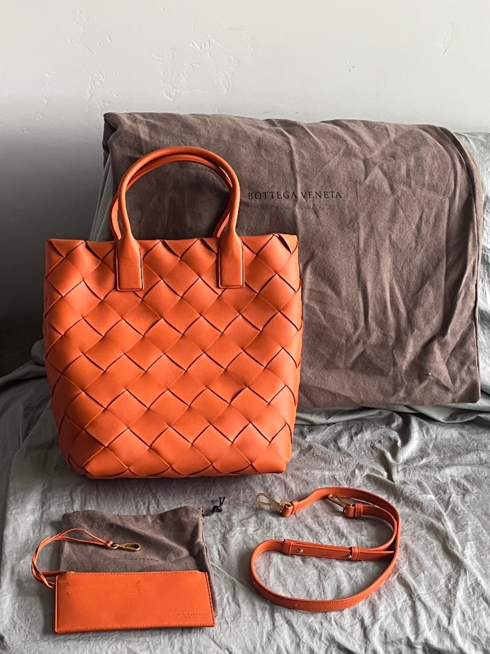 Bottega Veneta Maxi Intreccio Tote/Shopper Women/Men